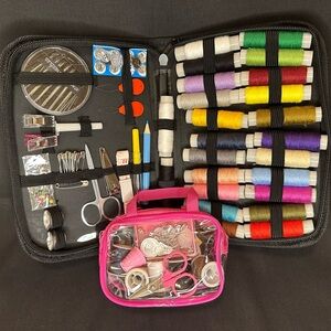 🎄🎁 Complete Sewing Kit with Multicolor Threads & Travel Case Gift Set